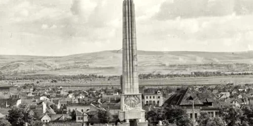 obelisc alba iulia