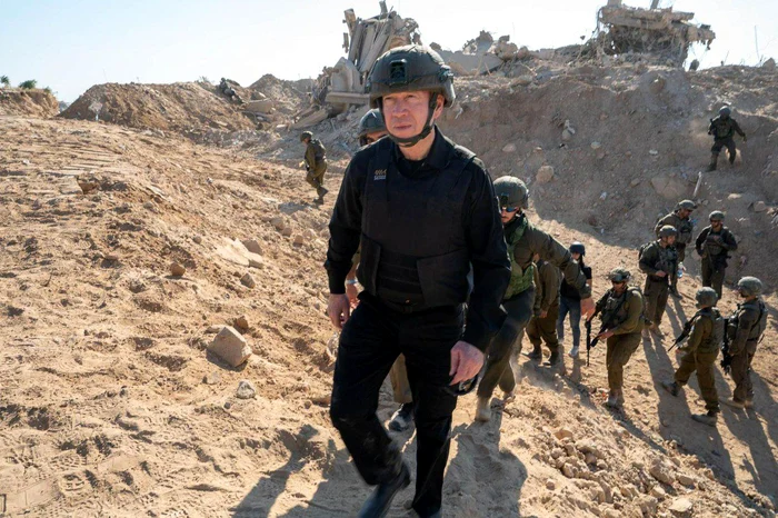 Ministrul israelian al Apărării Yoav Gallant a vizitat Rafah pe 21 august FOTO Profimedia