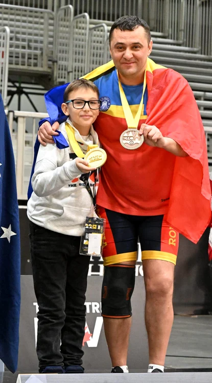 Viorel Amzărescu, dublu medaliat în Canada FOTO Invictus România