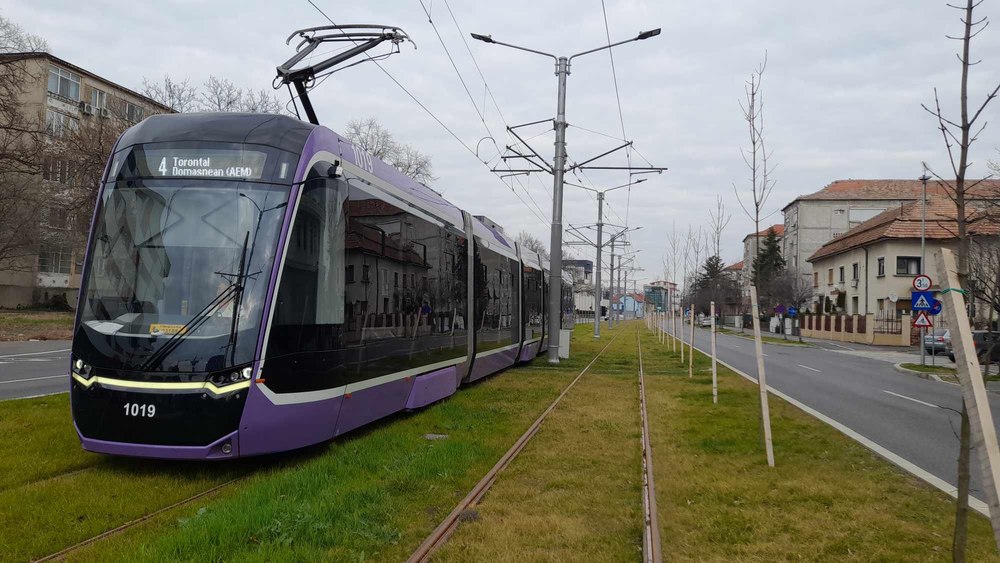 Cum arată bulevardul Cetății din Timișoara după trei ani de modernizări. Tramvaiul 4 circulă din nou pe aici VIDEO FOTO