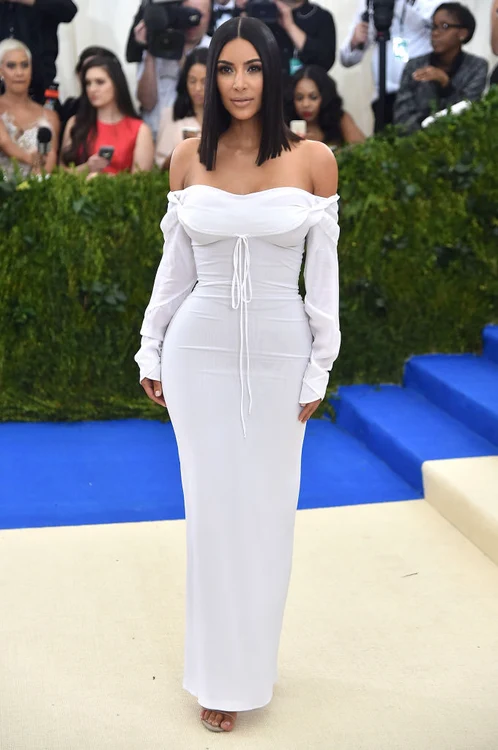 gala kim kardashian gettyimages 675699328 jpg jpeg