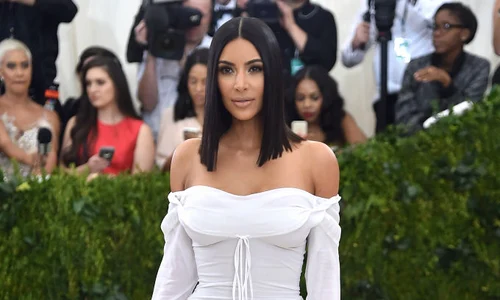 gala kim kardashian gettyimages 675699328 jpg jpeg