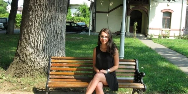eleva de media 10