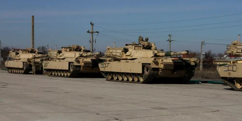 Tancuri aduse de americani la Mihail Kogălniceanu Sursa Facebook 1st Armored Brigade Combat Team 1st Infantry Division