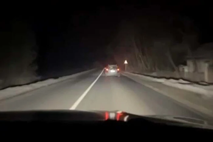 Un copil din Arad de 12 ani a furat o mașină și a fugit prin trei județe