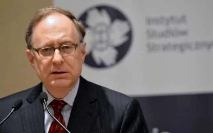 Alexander Vershbow, secretarul adjunct NATO