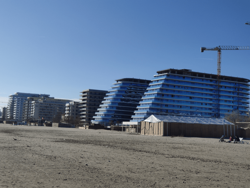 Mamaia Nord, raiul construcțiilor ilegale. Ce scoate la iveală valul de controale demarat de autorități