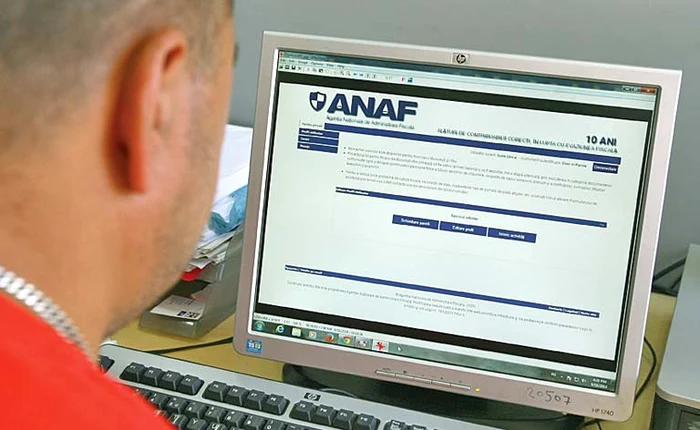 
    Contribuabilii sunt sfătuiţi de reprezentanţii ANAF să nu răspundă la mesajele respective  