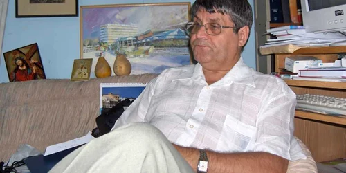 Dr. Mihai Tatu
