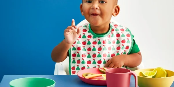 ikea retrage farfurii boluri şi căni Heroisk şi Talrika foto ikea com