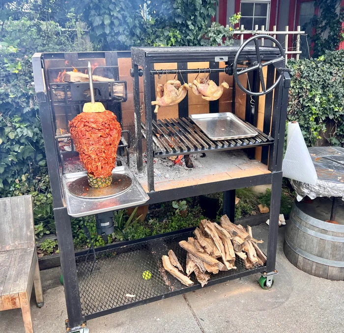 Grătar outdoor Trompo Combo Grill profesional Sursă NorCal Ovenworks Inc jpg