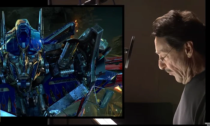 Peter Cullen captura YouTube Entertainment Tonight png