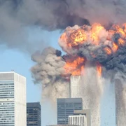 11 septembrie 2001 new york 9/11 world trade center atac terorist foto SPENCER PLATT / GETTY IMAGES NORTH AMERICA / Getty Images via AFP