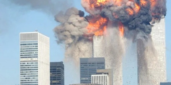 11 septembrie 2001 new york 9/11 world trade center atac terorist foto SPENCER PLATT / GETTY IMAGES NORTH AMERICA / Getty Images via AFP