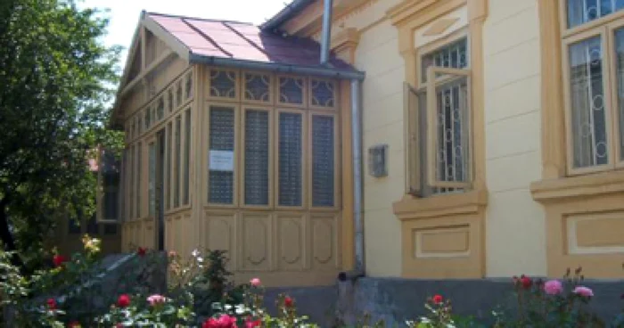 Casa memorială George Bacovia