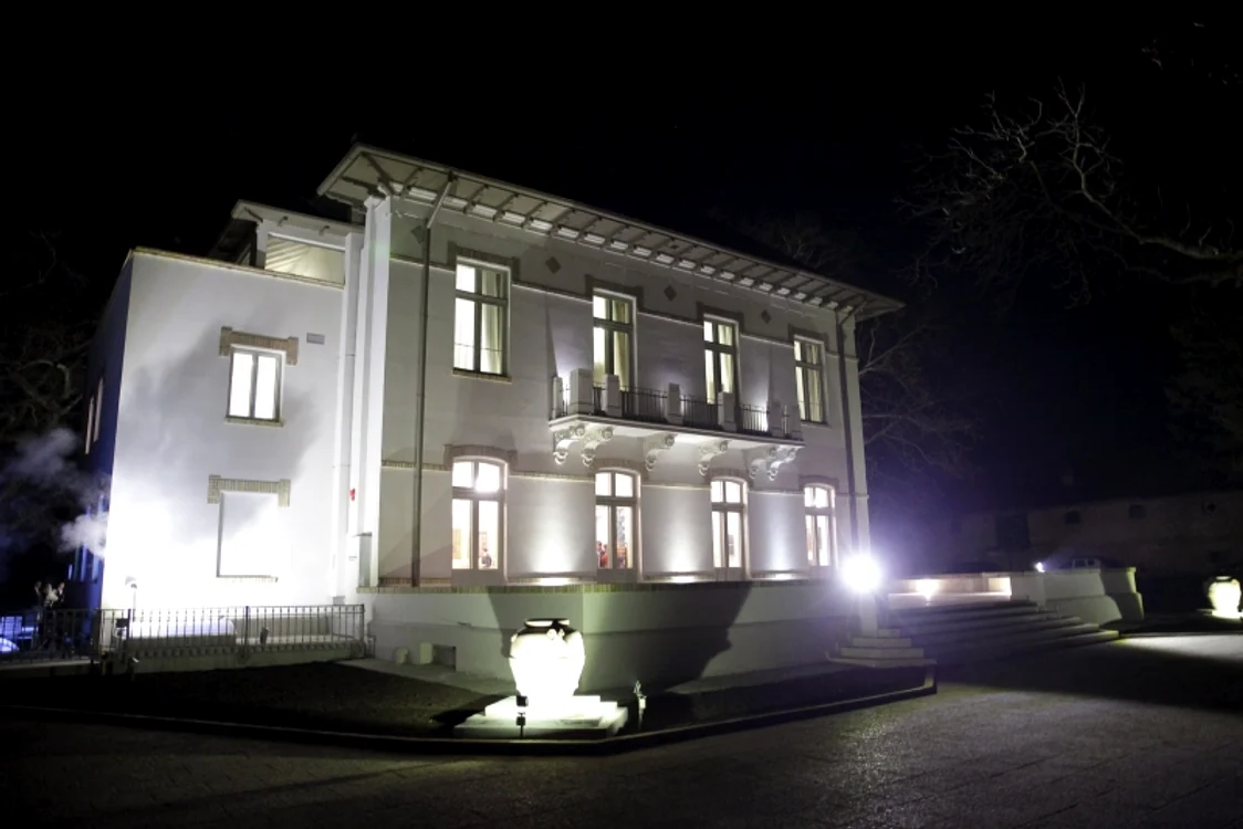 Palatul de la Manasia apare în următorul cadru al show-ului "Burlacul"
