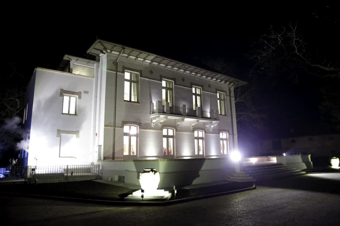 Palatul de la Manasia apare în următorul cadru al show-ului "Burlacul"