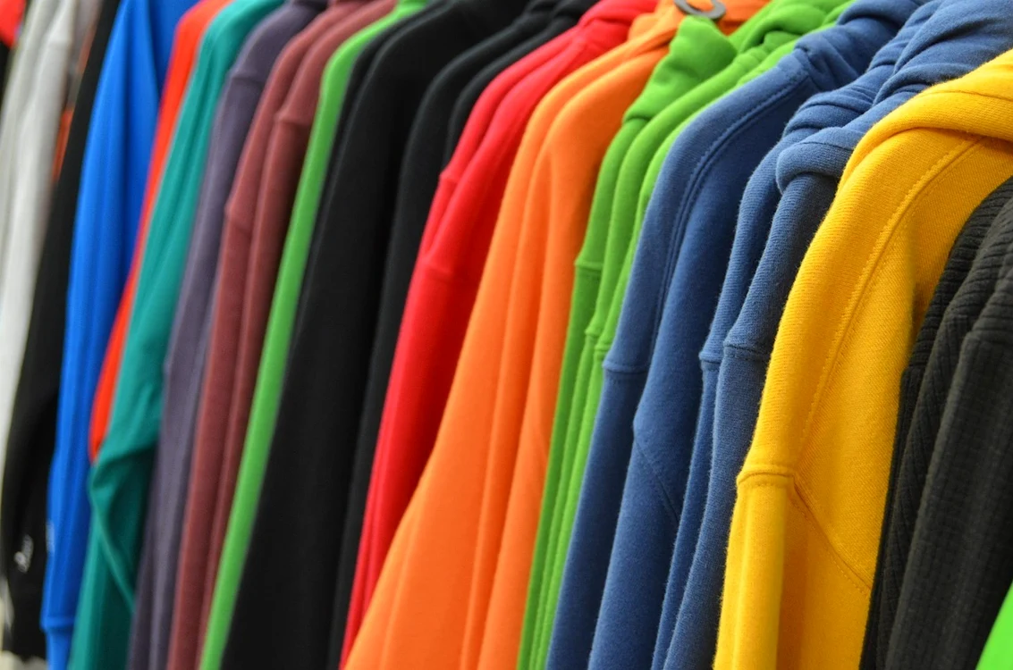 1 sweatshirts 428607 1280 jpg jpeg