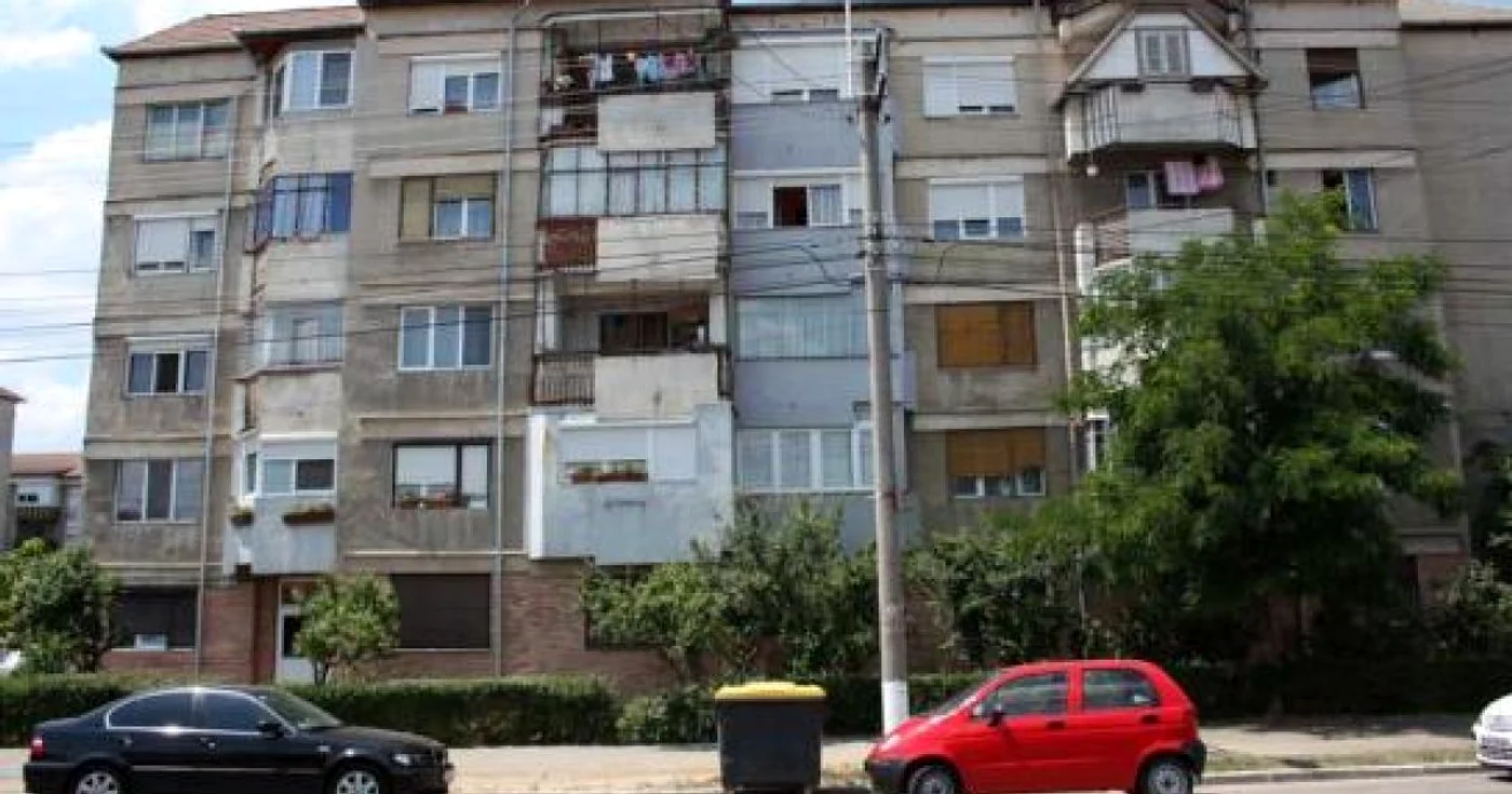 Blocul de pe strada Seleuşului