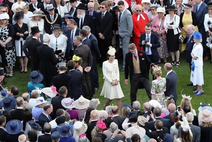 8.000 de VIP-uri au venit la petrecerea Reginei Elisabeta