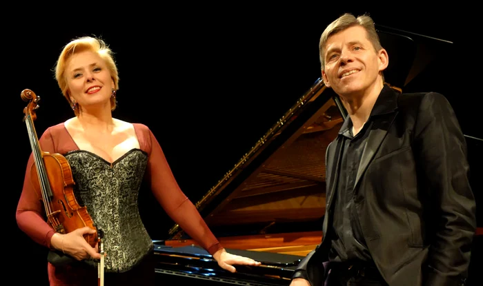 Violonista Clara Cernat şi pianistul Thierry Huillet vor deschide festivalul FOTO: “Classic for Teen