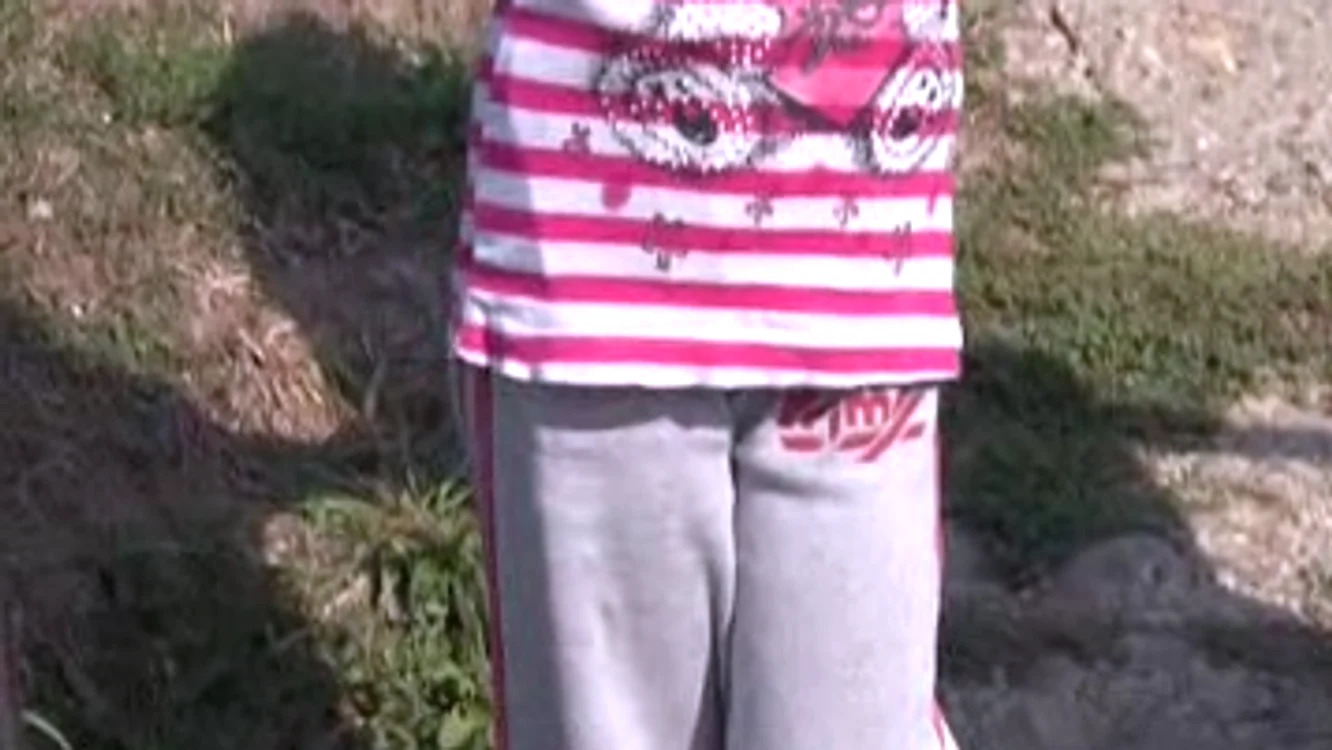 
    Copilul de 11 ani nu vrea să mai meargă la şcoală, după ce era să fie violat foto: romaniatv.net  