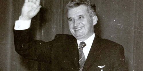 Nicolae Ceauşescu, la Conferinţa Naţională a PCR din decembrie 1977 (© „Fototeca online a comunismului românesc”, cota: 2/1977)