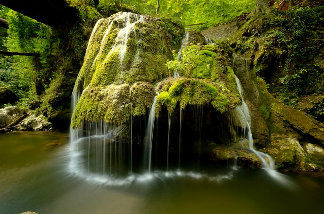 Cascada Bigăr FOTO Huffington Post