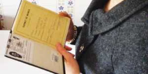 Românii mai au la dispoziţie un an pentru a-şi preda cărţile de muncă