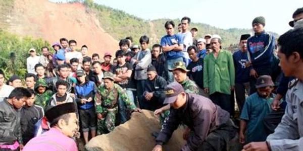 Aproape 60 de morţi în cutremurul din Indonezia - bilanţ nou