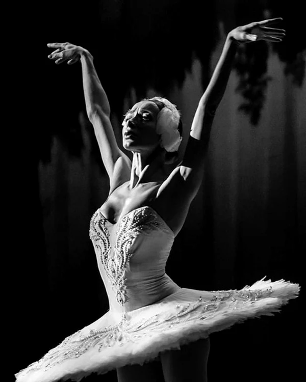 Iana Salenko la Gala „Carmen Sylva”, București, 2020 FOTO Julian MacKay