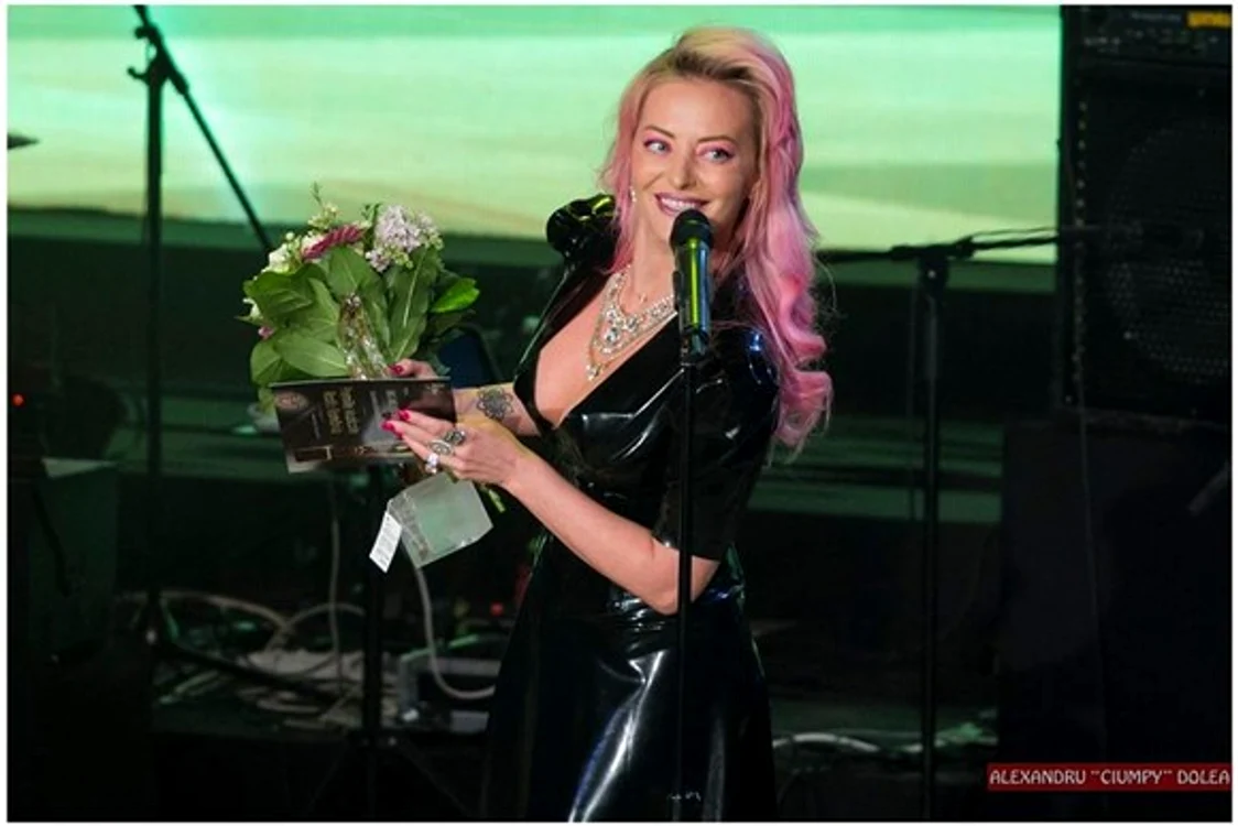 Delia a fost premiată la Premiile Radio România