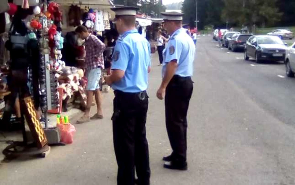 Hoţii acţionau în Poiana Braşov. FOTOPoliţia Locală