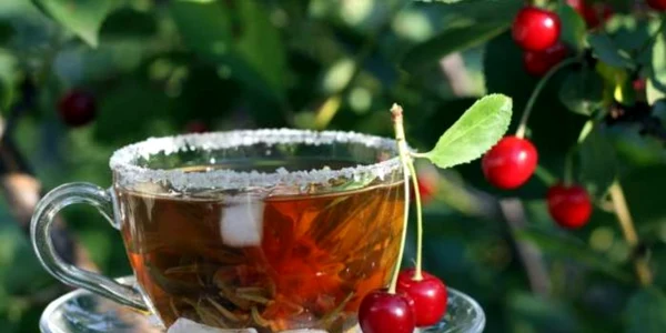 calarasi ceaiul din cozi de ciresc un diuretic natural foto uncorpsanatos.ro