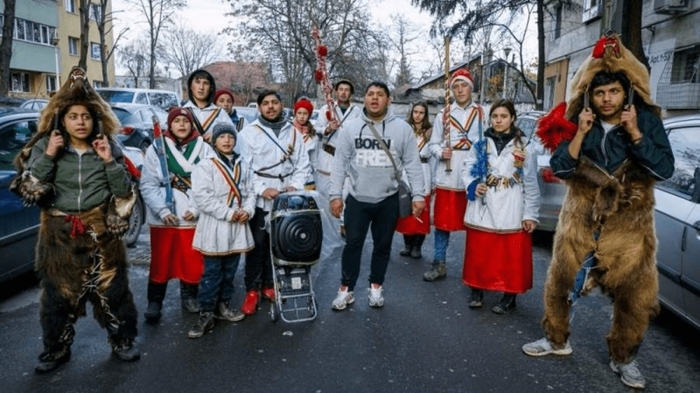  Pe aripile boxelor | Cine sunt adevărații vestitori ai Crăciunului 