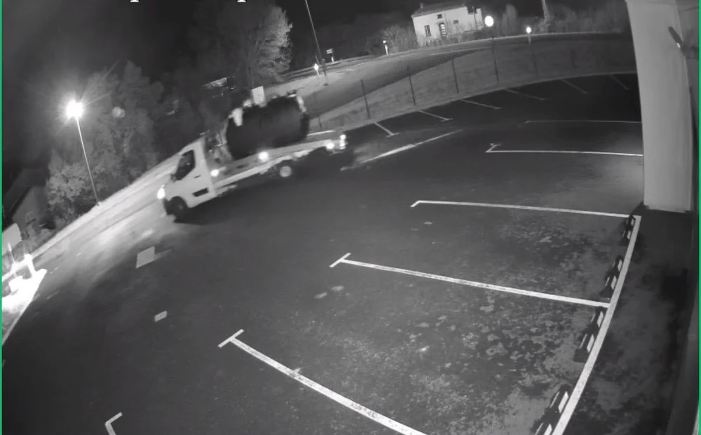 Jaf neobișnuit în sudul Franței. O bandă de hoți a furat o stație de epurare de 400 de kilograme din curtea unei companii