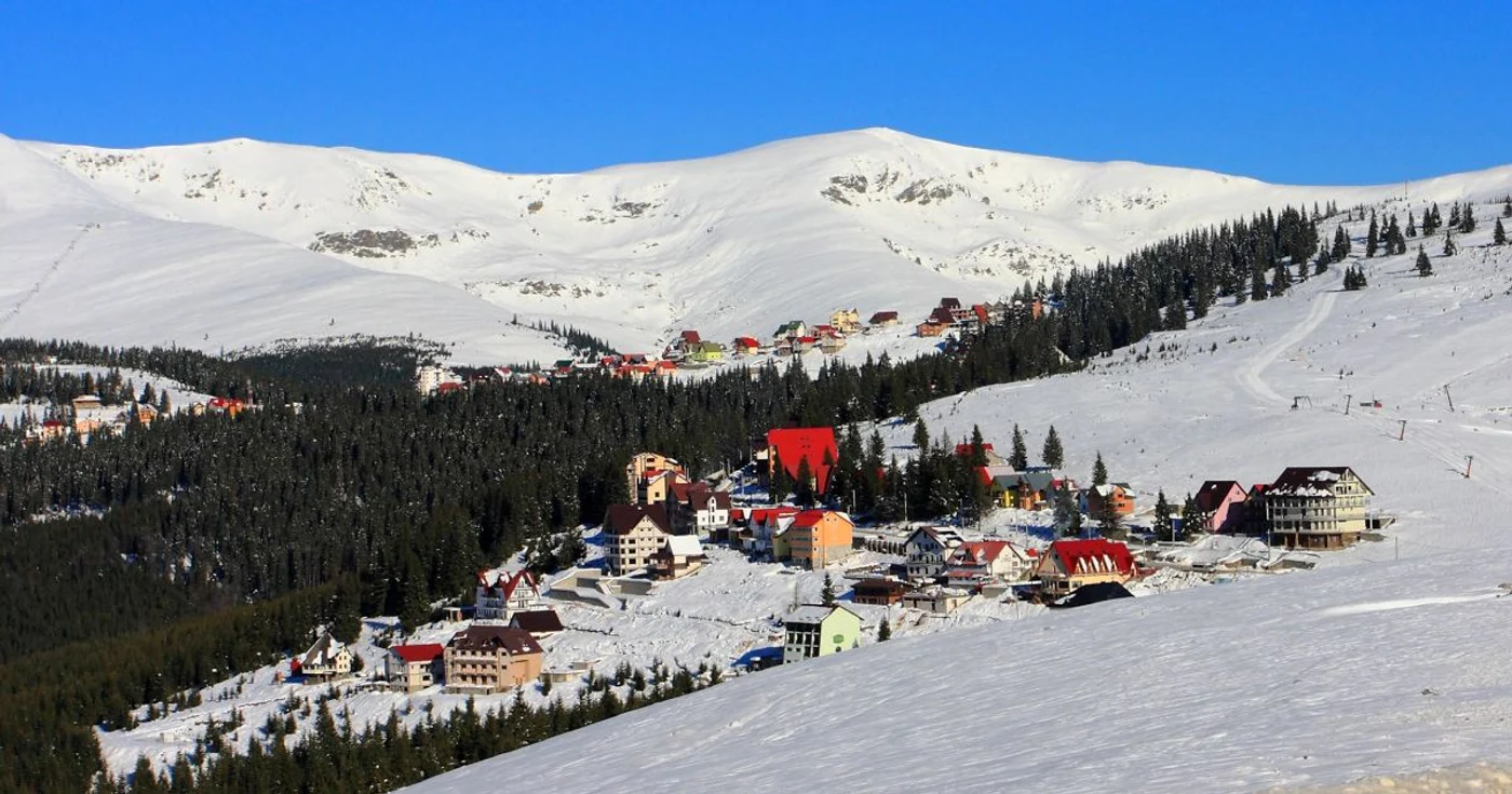 Rânca este o destinaţie preferată de turişti pentru sărbătorile de iarnă FOTO AI
