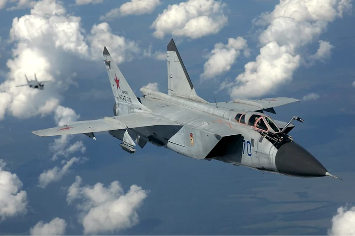 Avionul sovietic MiG-31 (foto: Dmitriy Pichugin / Wikimedia Commons)