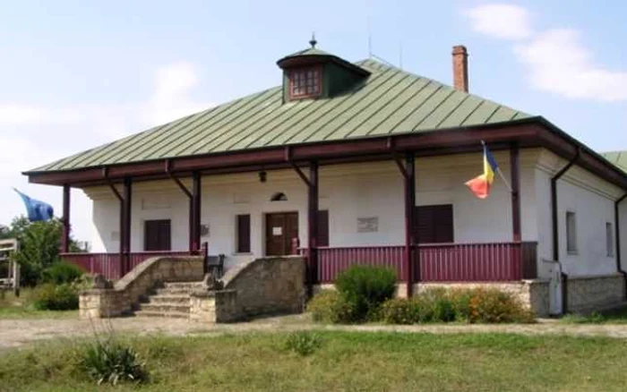 Casa memoriala C. Negruzzi din Trifeşti Foto: Muzeul Literaturii Române