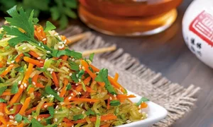 salata de morcovi cu dovlecei jpg