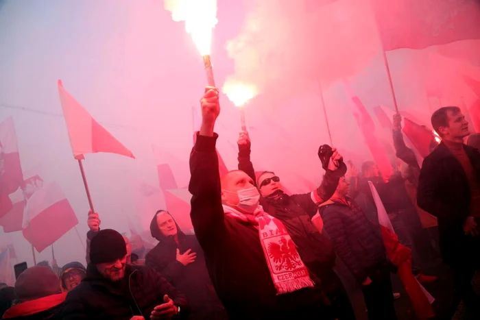 Marsul Independentei din Polonia FOTO EPA-EFE