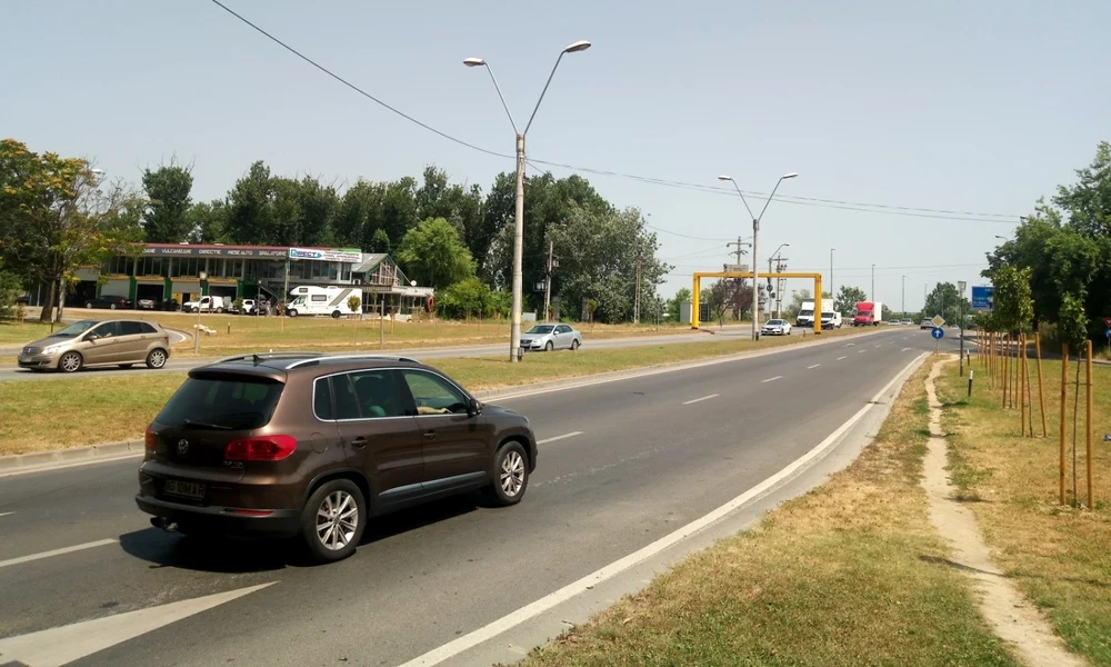 Zona de unde vor începe lucrările la drumul expres Pitești-Mioveni FOTO Denis Grigorescu