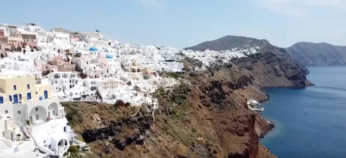 Criza seismică din insula Santorini continuă. Foto: Captură video NBC News