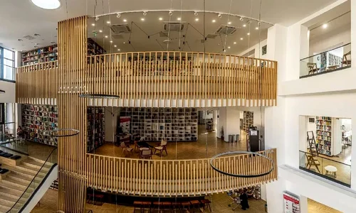 biblioteca judeteana oradea modernizata jpg