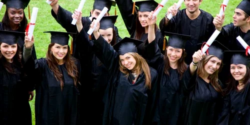 Fiecare student visează să prindă o bursă peste hotare