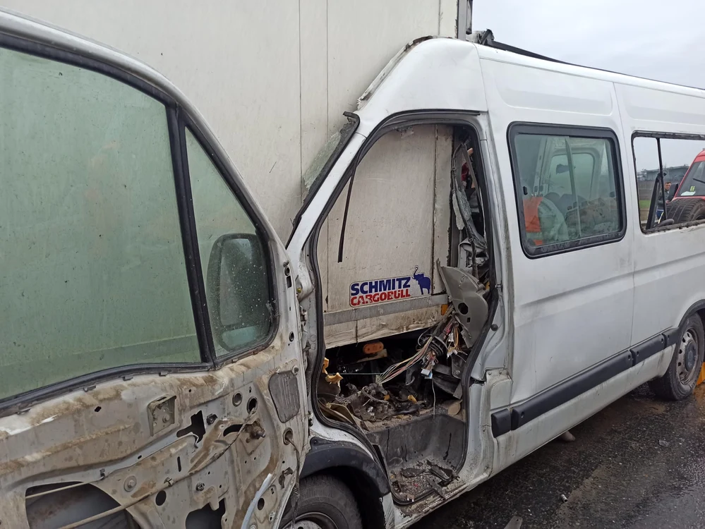 Accident șocant pe E85