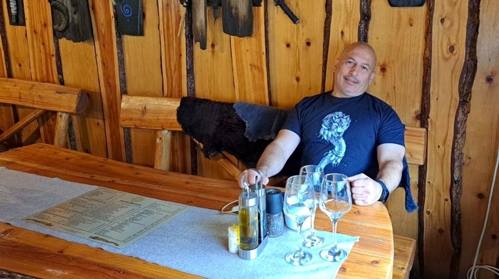 Patronul de la Ferma Dacilor, Cornel Dinicu, a fost reținut pentru 24 de ore