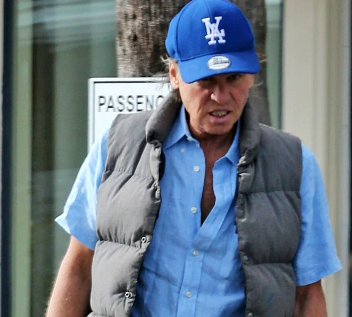
    Val Kilmer, în 2016, când suferea de cancerfoto: arhivă  