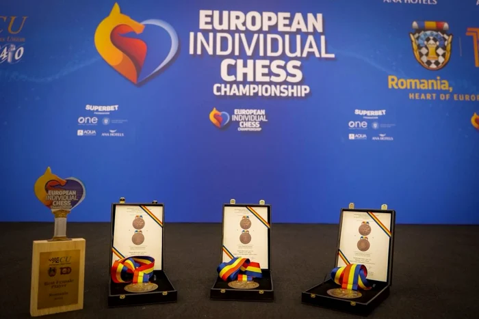 Medaliile Campionatului European de Șah Individual își așteaptă învingătorii