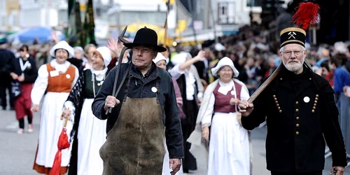 Parada costumelor tradiţionale, aşteptată la Bonn